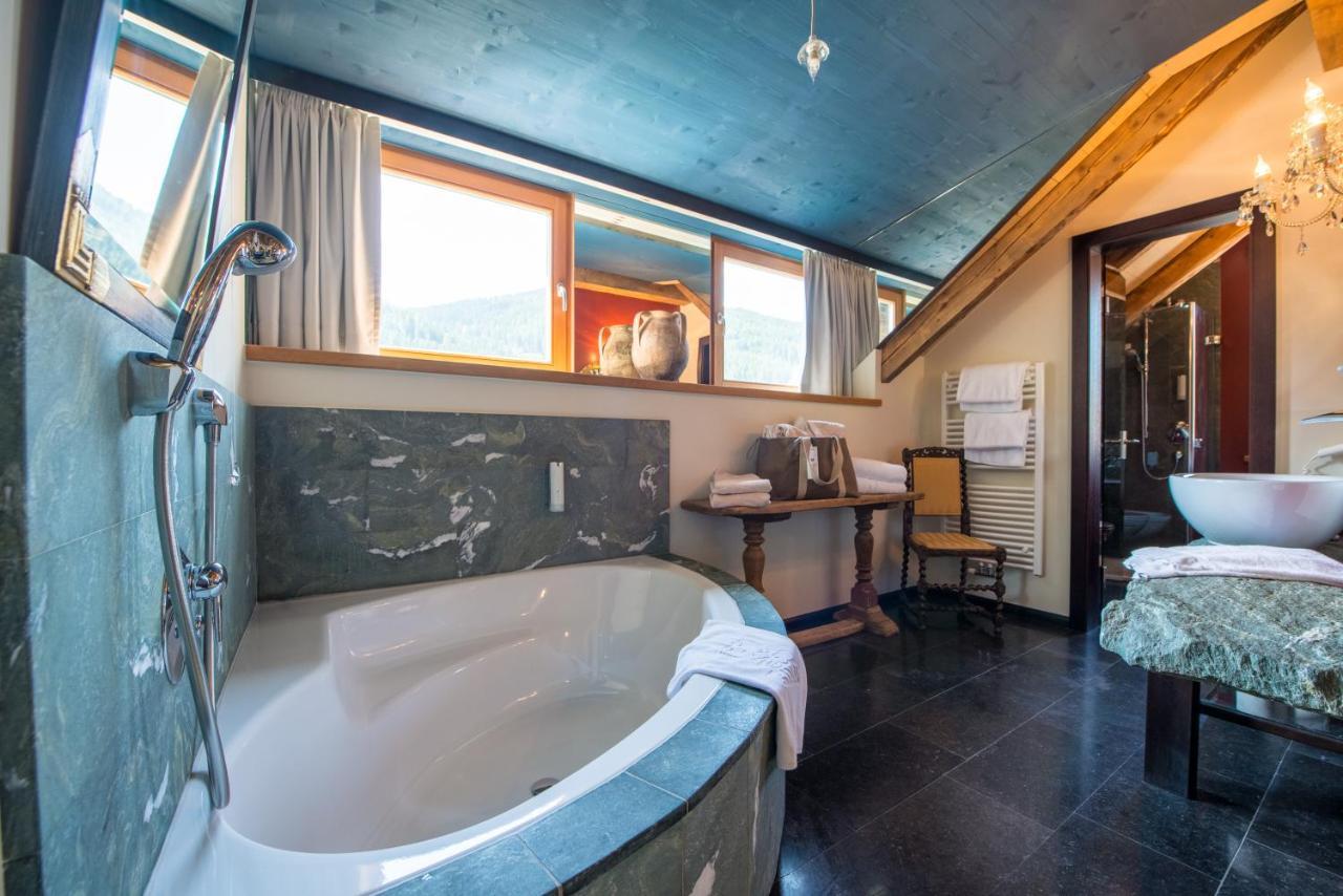 Adler Suite & Stube วิลลาบาสซา ภายนอก รูปภาพ