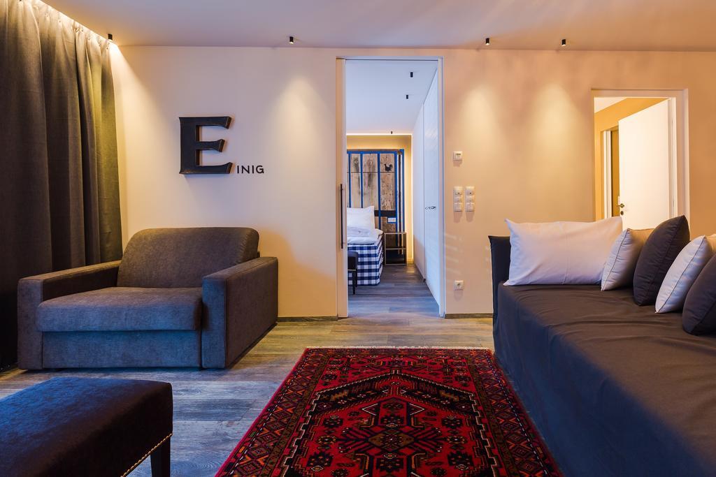 Adler Suite & Stube วิลลาบาสซา ภายนอก รูปภาพ