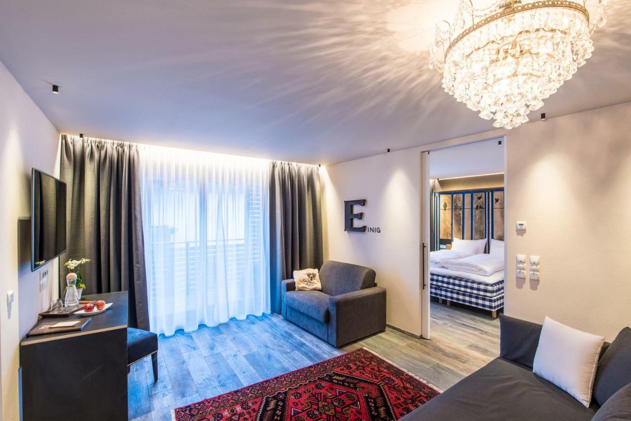 Adler Suite & Stube วิลลาบาสซา ภายนอก รูปภาพ